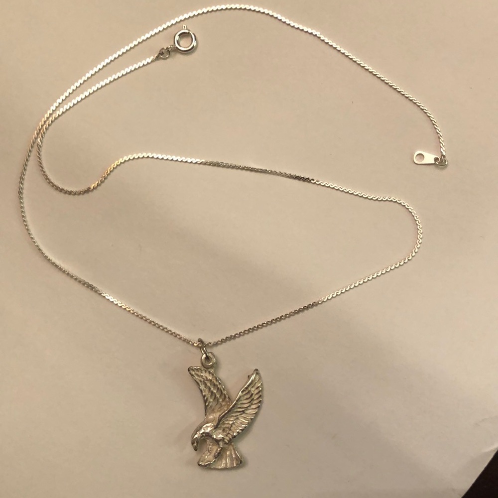 Silver necklace with Eagle pendant